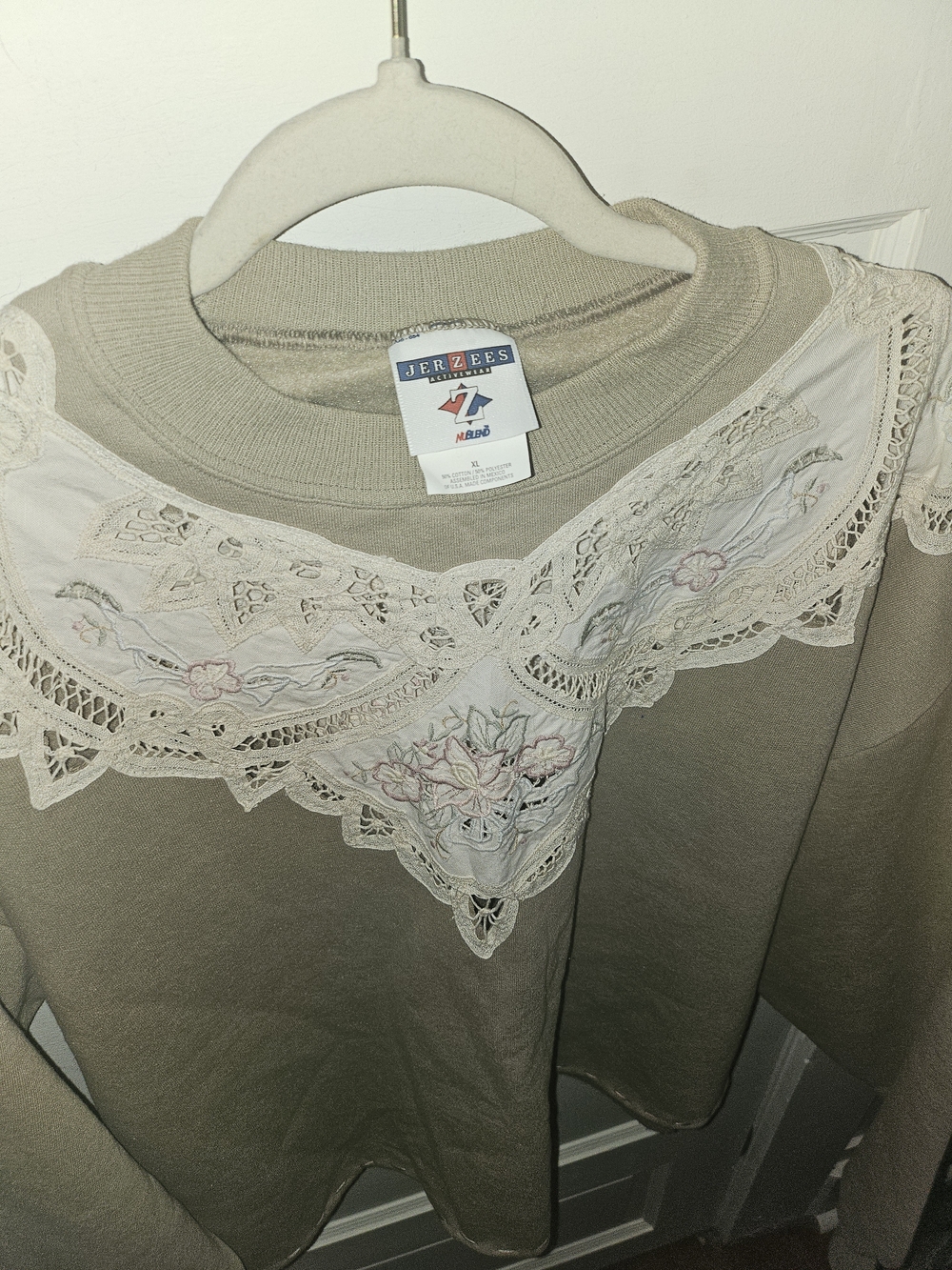 Jerzees Taupe Sweatshirt with Cream Lace Custom Made Cotrafe Core Vibes - Picture 8 of 12